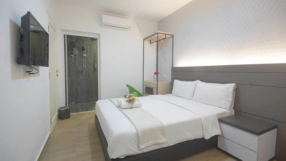 HYD Hotel Wangsa Maju