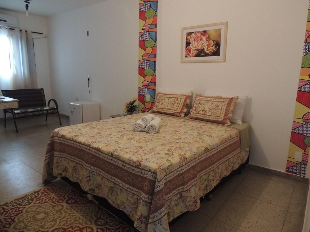 Flor de Pequi Pousada