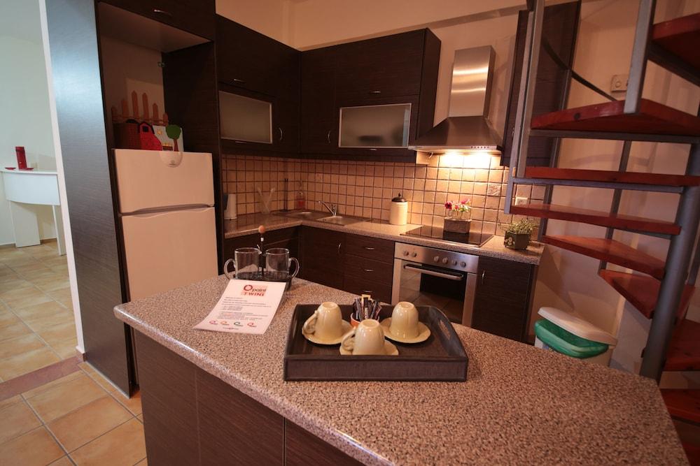 Point Twins Apartments