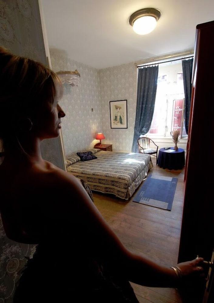 Château de Lastours