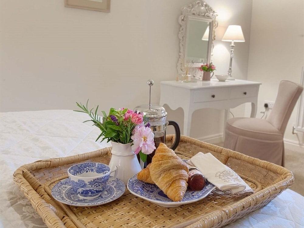 Linton Court Coach House