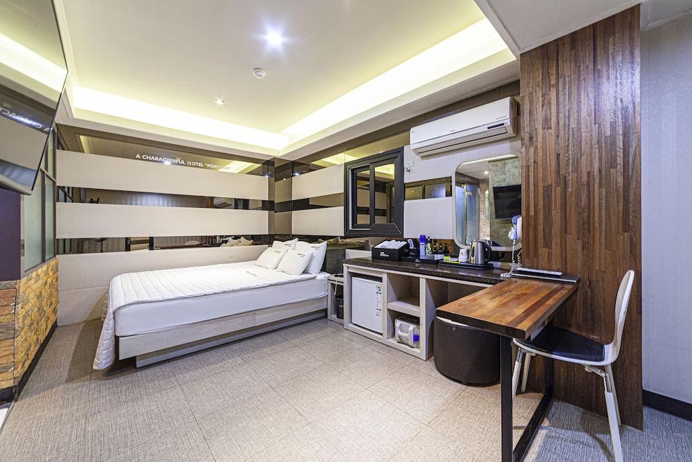 Busan station Popcorn Hotel