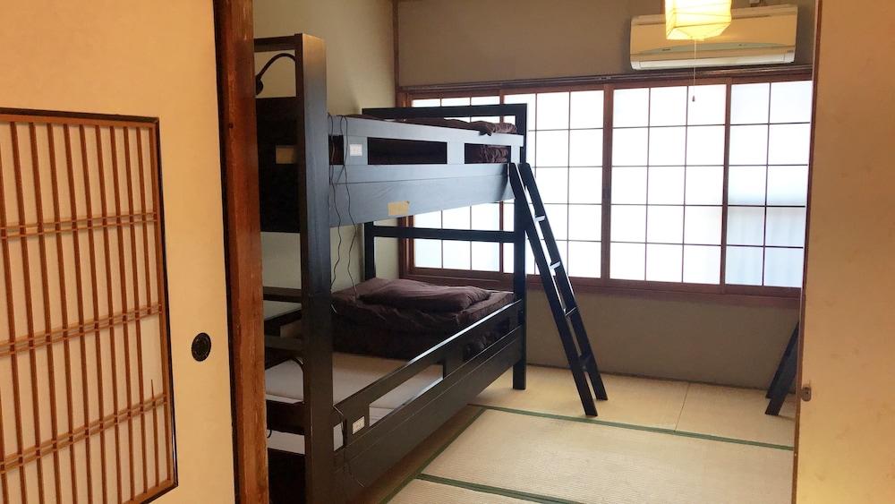 SUGIYA Guest House - Hostel