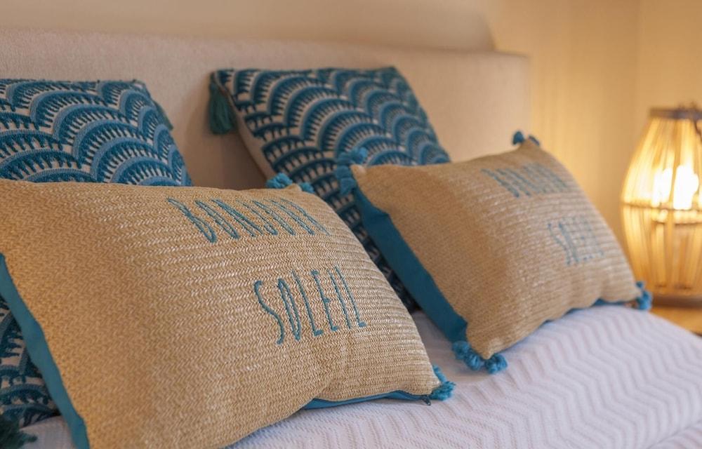 B02 - Fantastic Apartment With Pool Almost On The Sandy Beach by DreamAlgarve