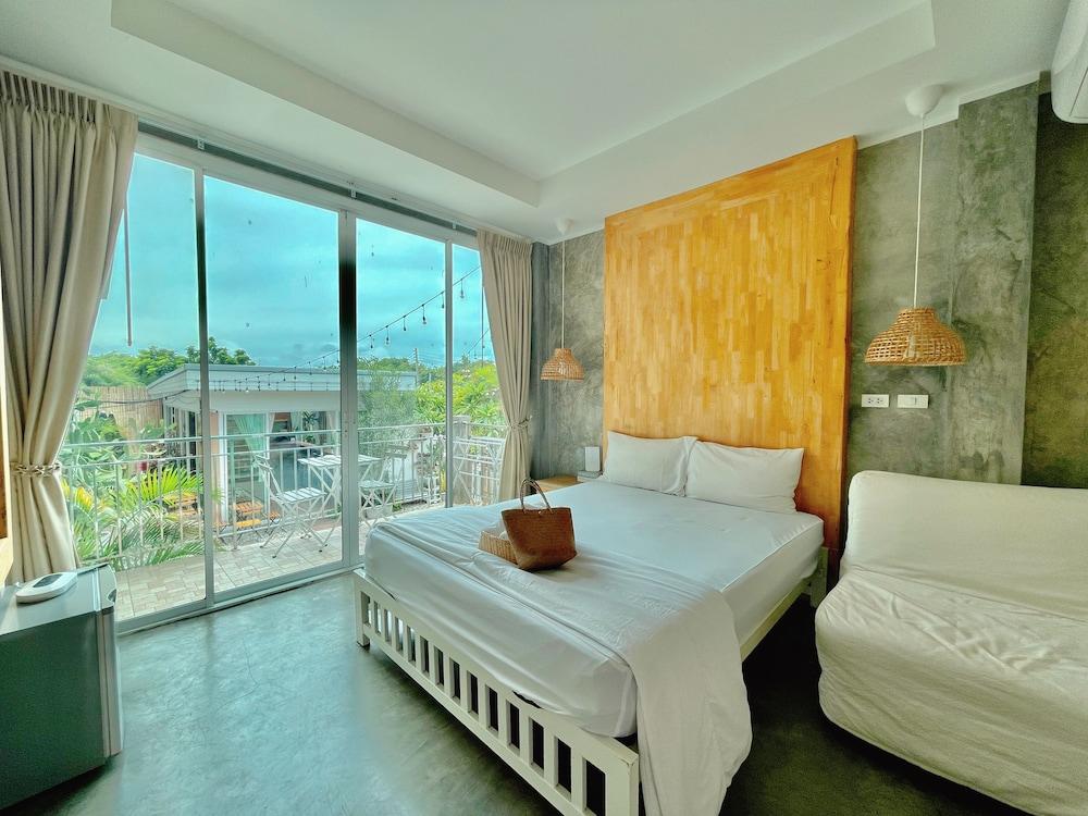 Check-in Resort Koh Larn