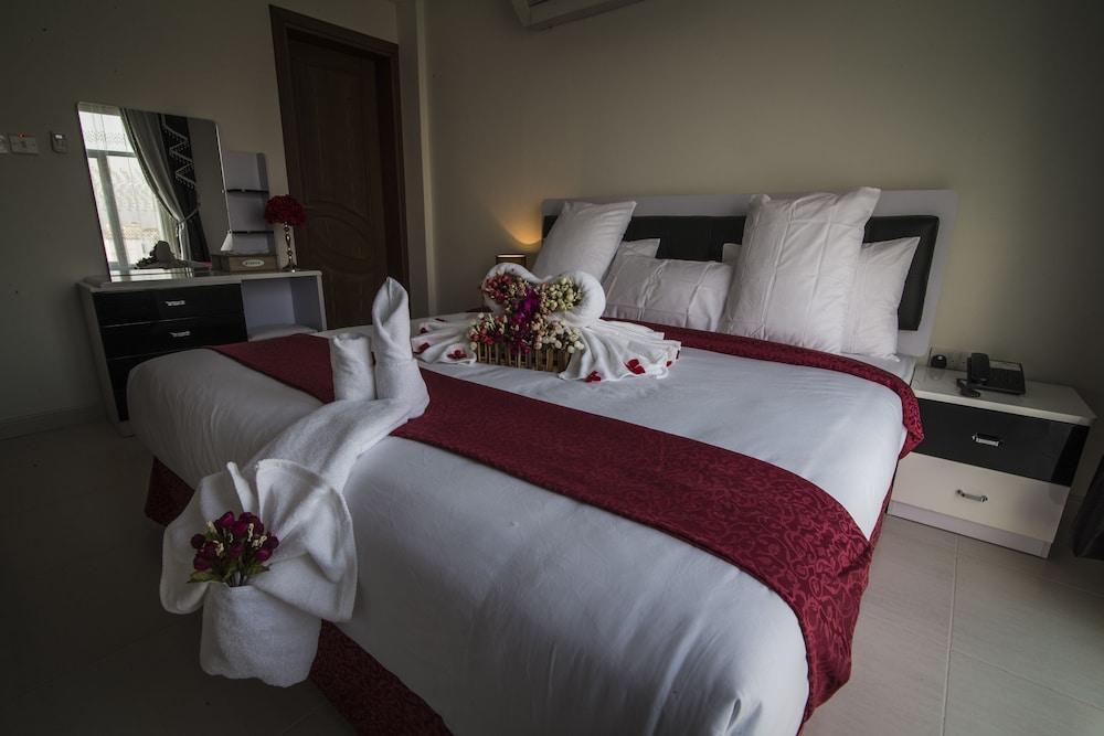 Husun AlMashaikh Hotel Suites