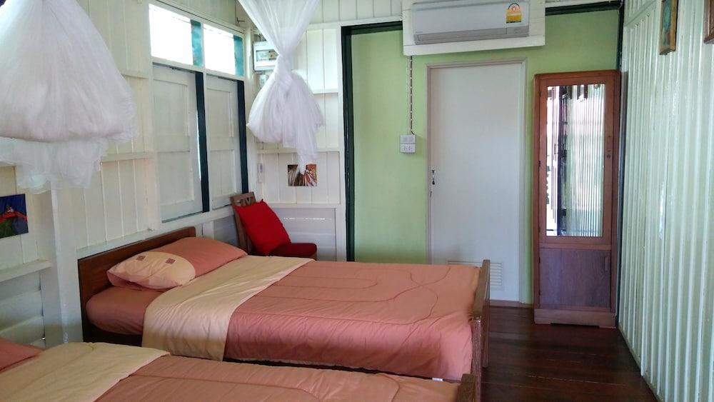 Ayutthaya Antique Homestay