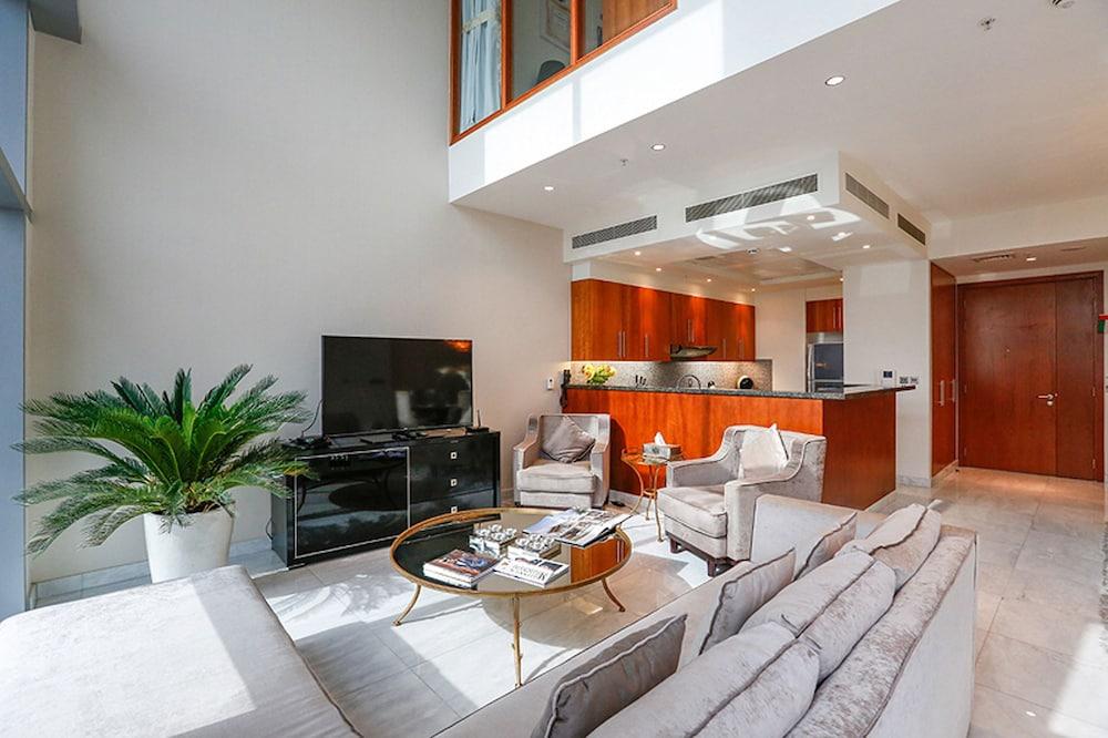 Kennedy Towers - Central Park Towers