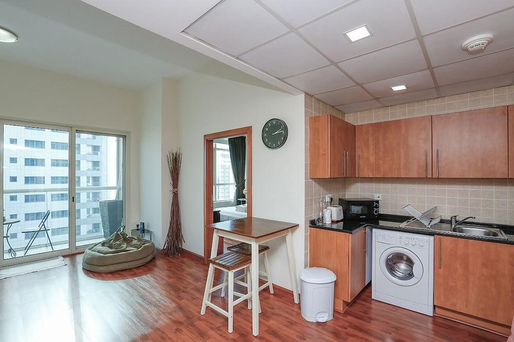 Kennedy Towers - Marina View