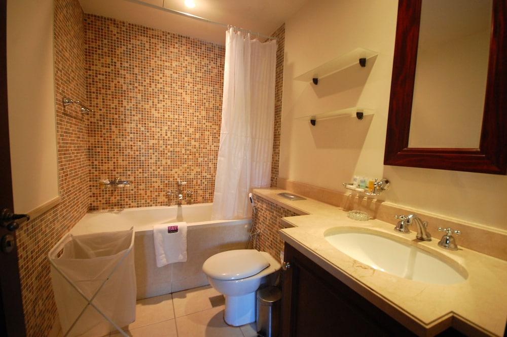 Kennedy Towers - Reehan 2