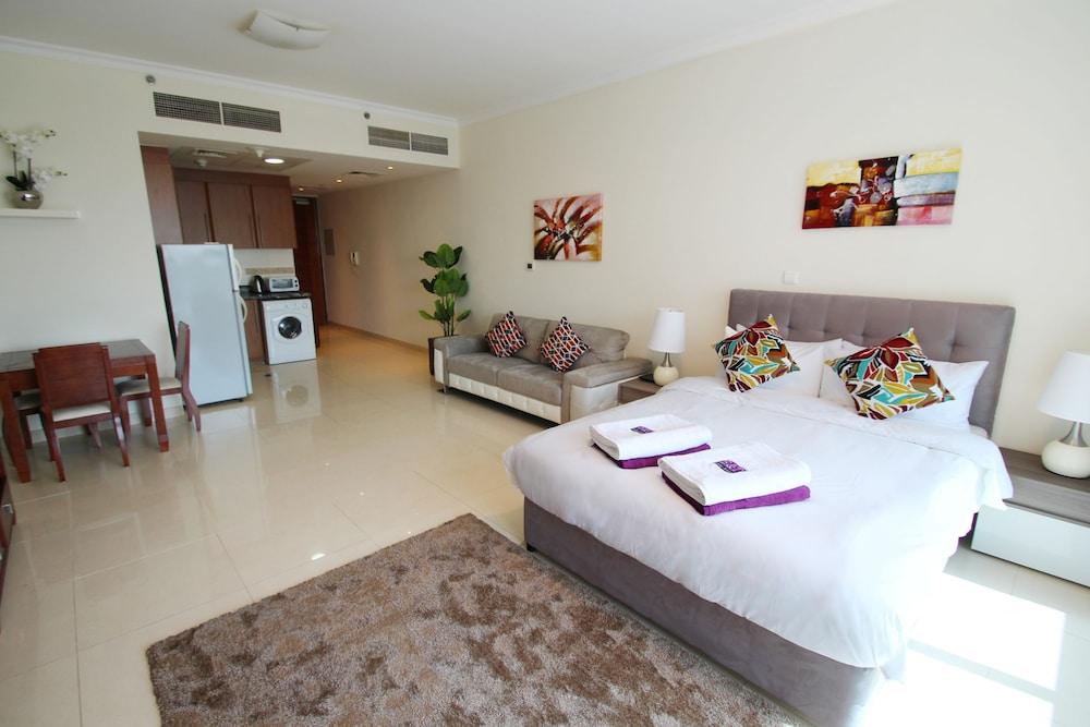 Kennedy Towers - Saba II