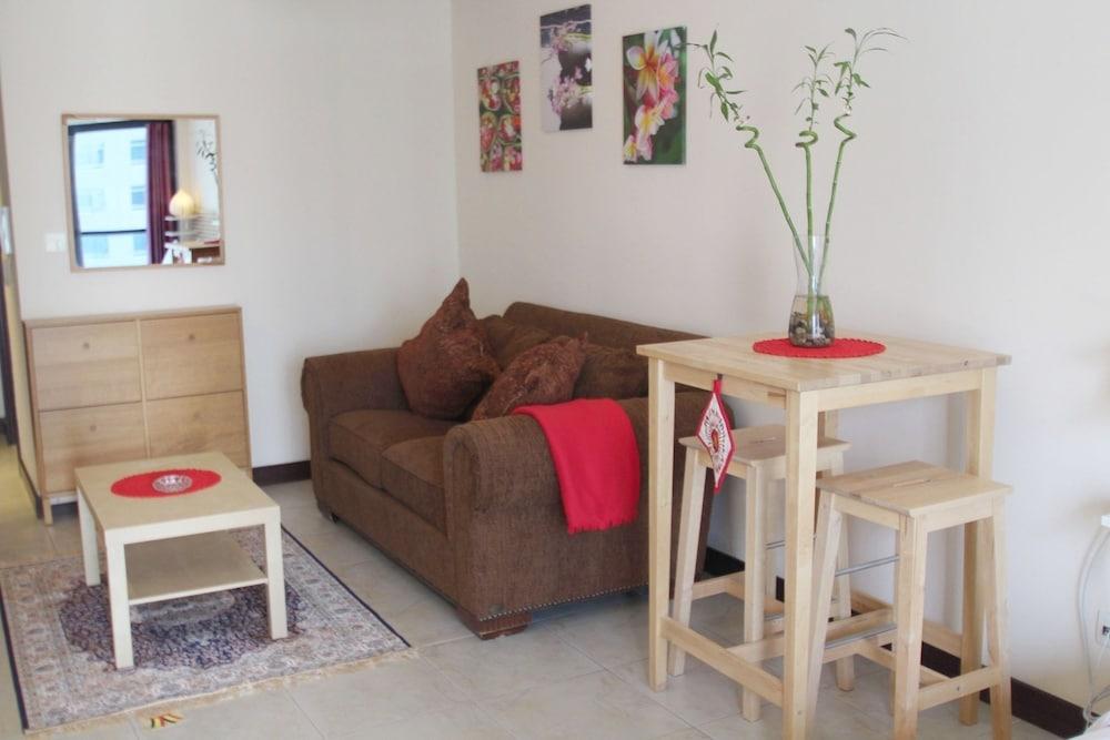 Kennedy Towers - Goldcrest Views