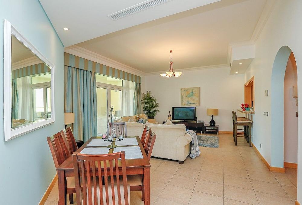 Kennedy Towers - Jash Falqa