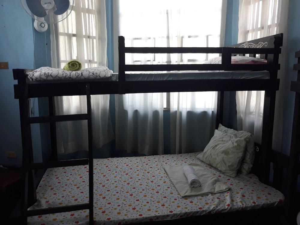 CVNB Bed and Bath La Union