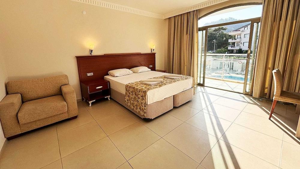 Forum Residence Hotel