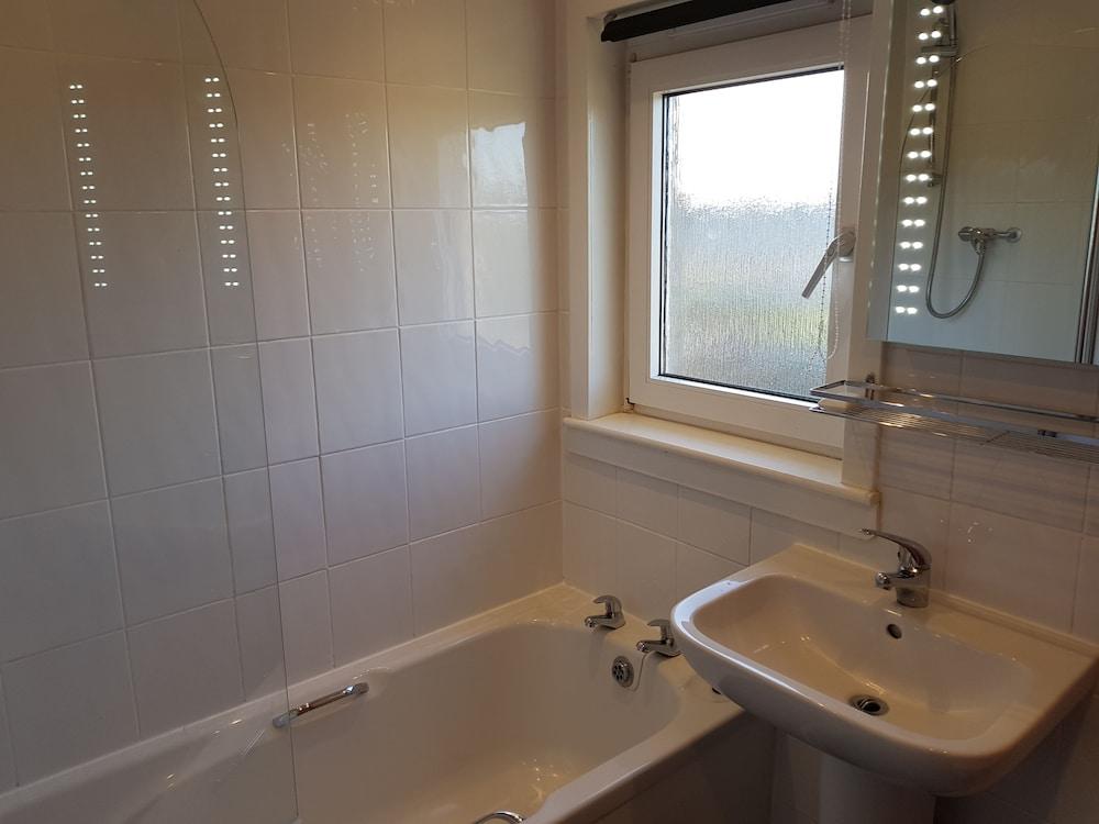 Shotts Home From Home