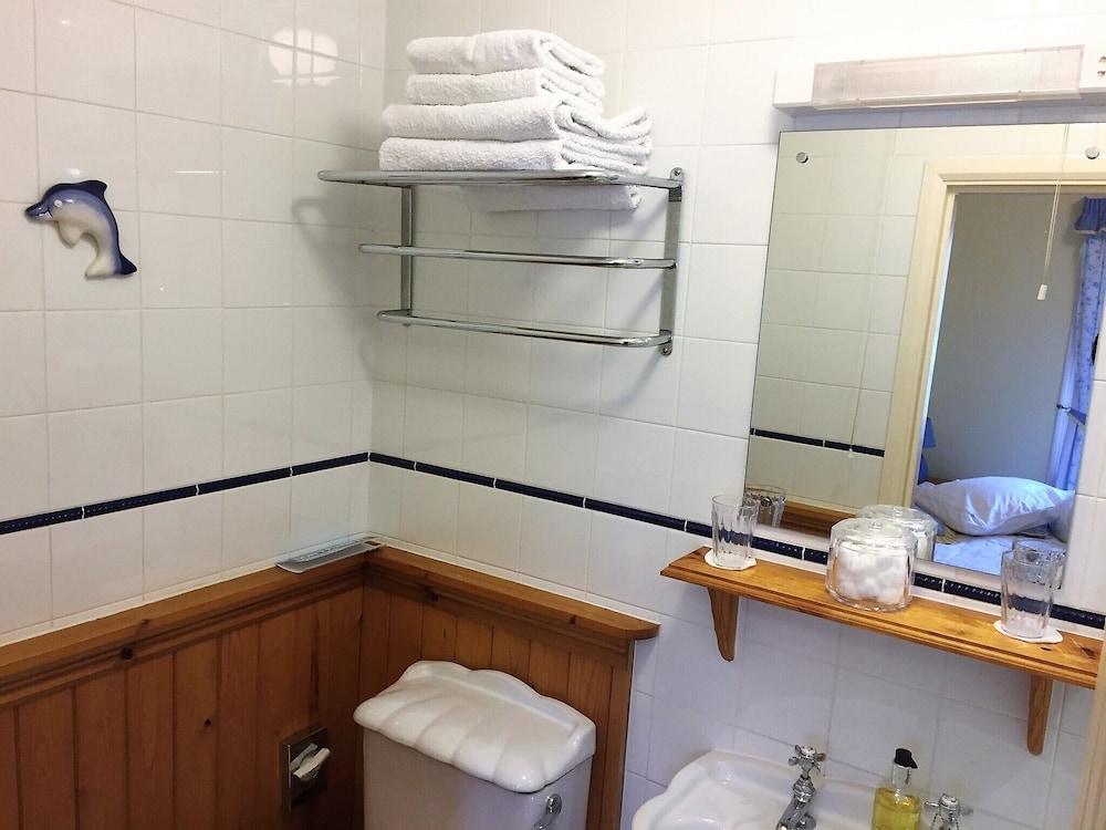 Polraen Country House