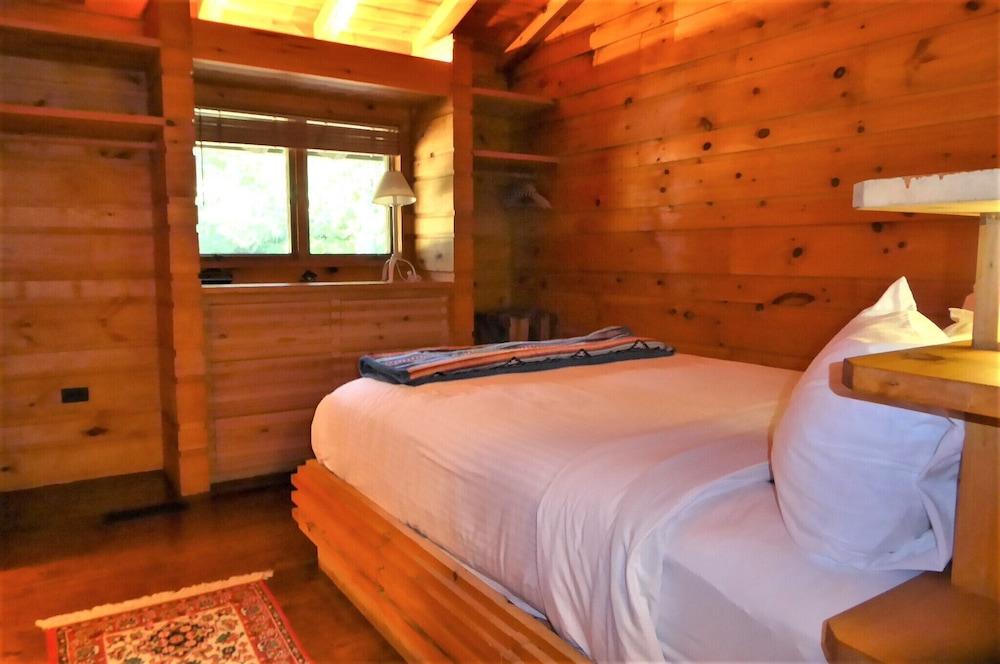 Drummond Island Resort