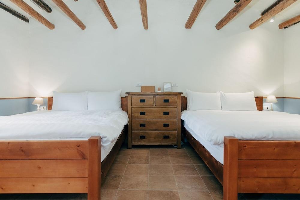 Reindeer Taichung Herb House