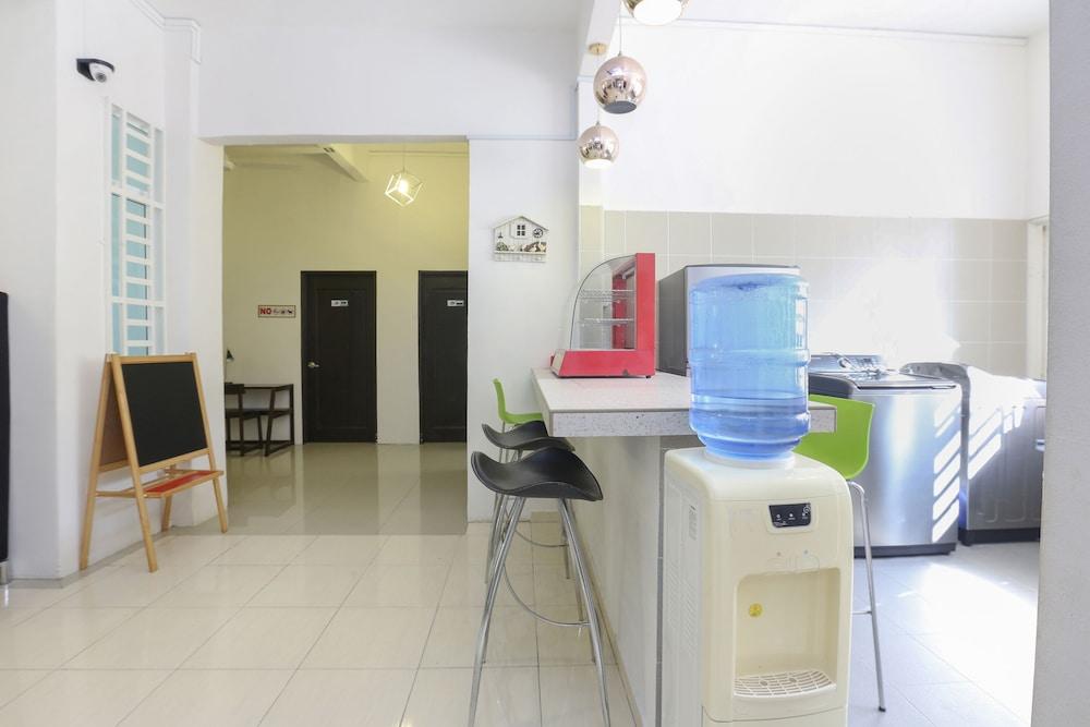 Hotel O Come Inn Premium