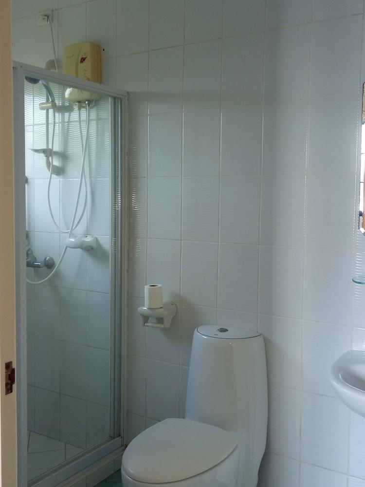 Kiwi's Hidden Resort