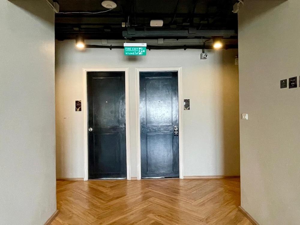 Collection O The Spades Hostel