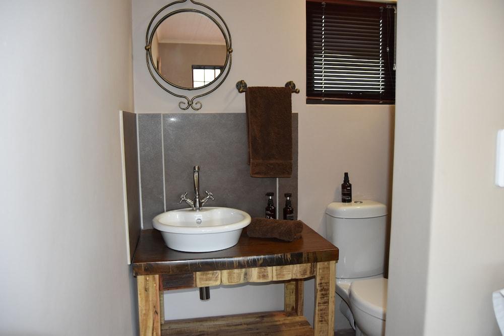 Kalahari Farmstall - Accommodation and Campground