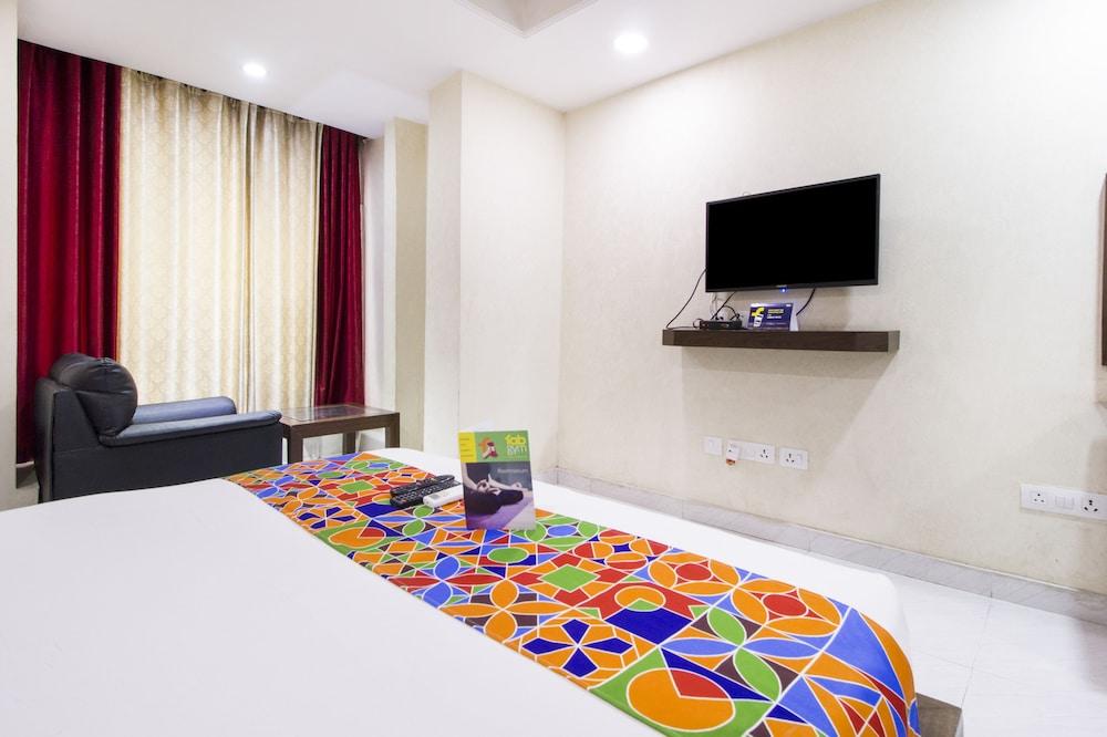 FabHotel White Castle SEZ