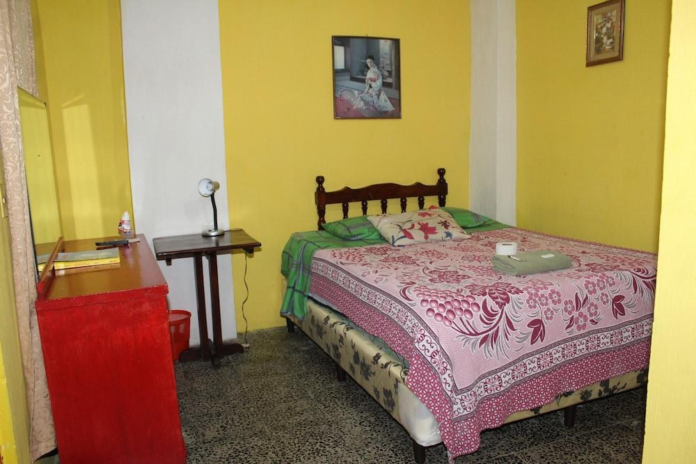 Hotel Casa del Viajero - Hostel