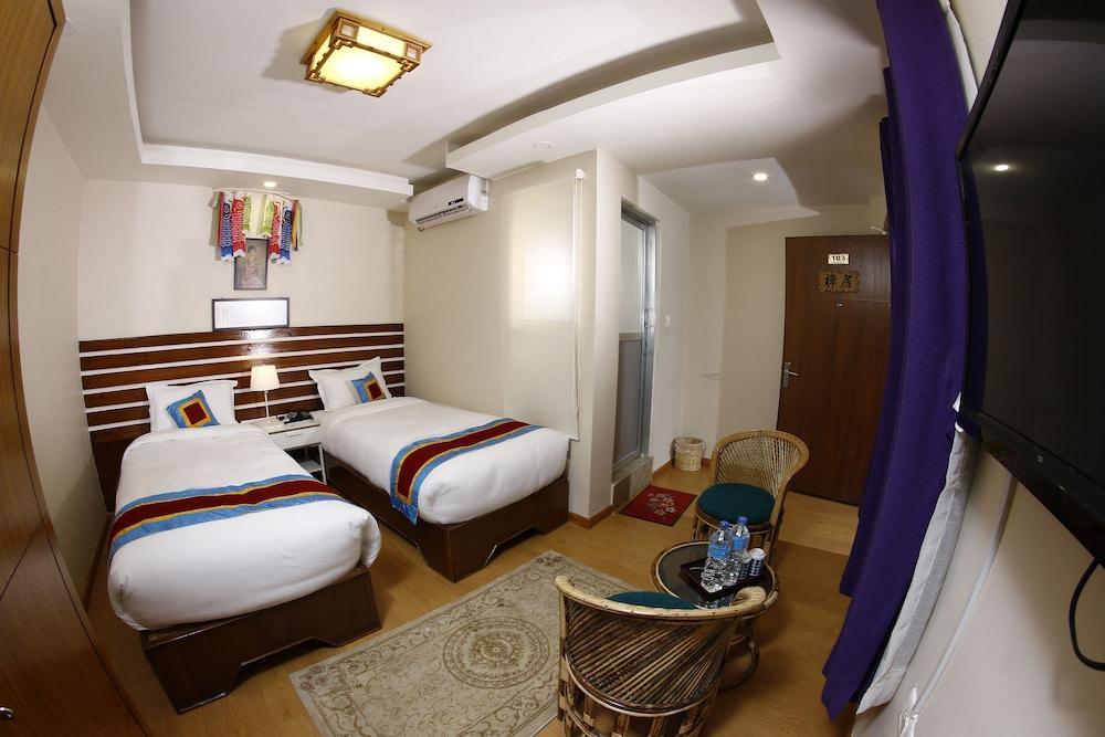 Asian Boutique Hotel