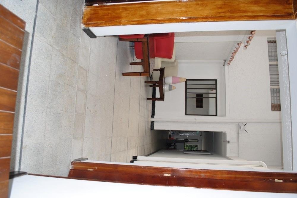 hospedaje vientos del este