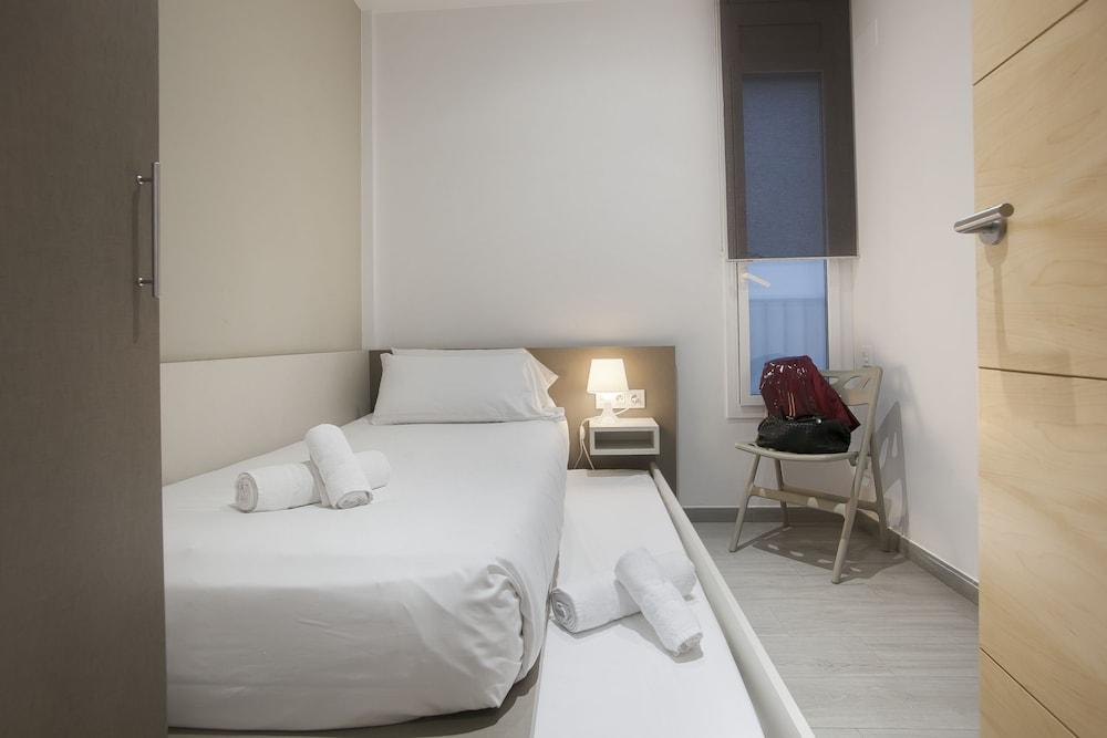 BBarcelona Gaudi Flats