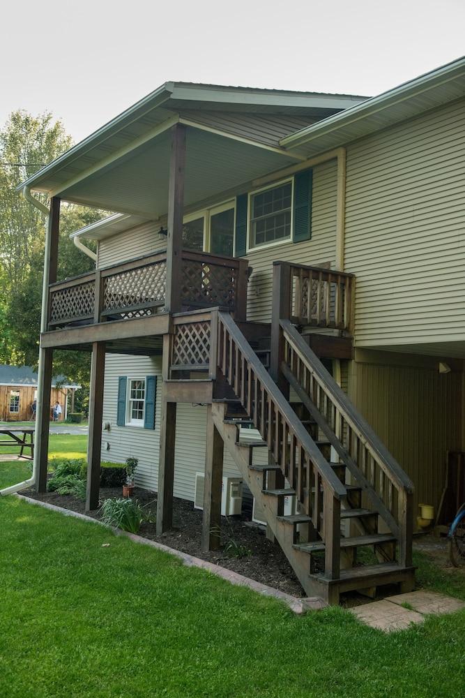 Lakeview on the Lake