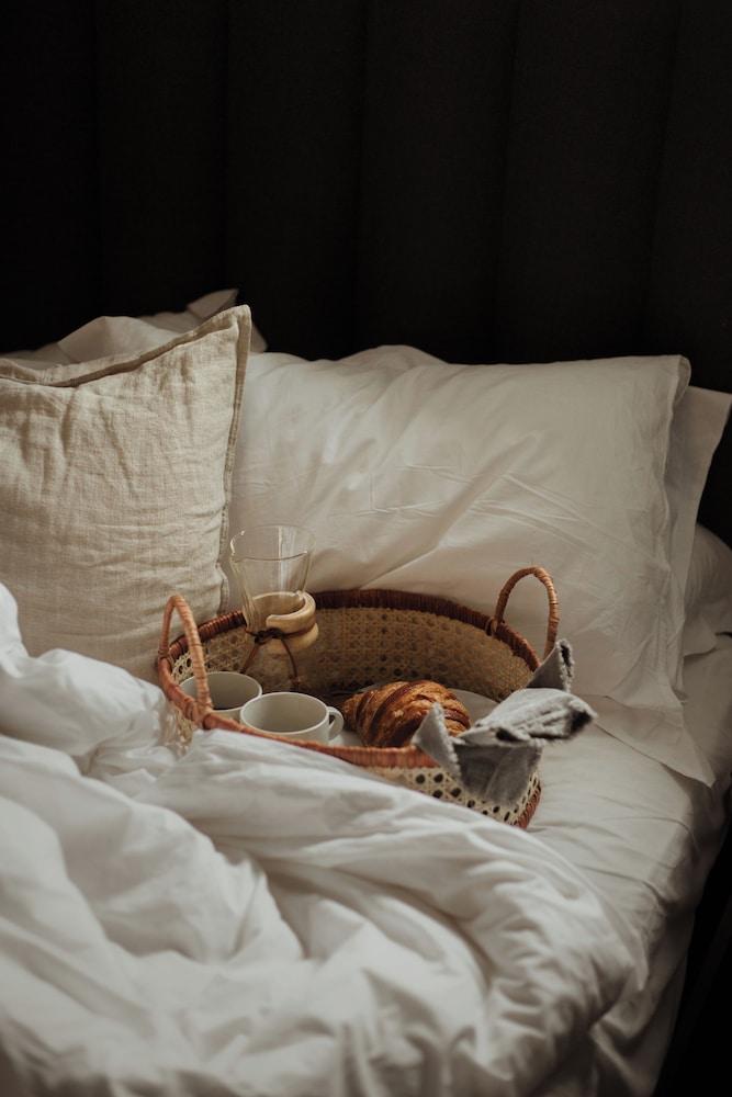 Hideout Apartment Hotel