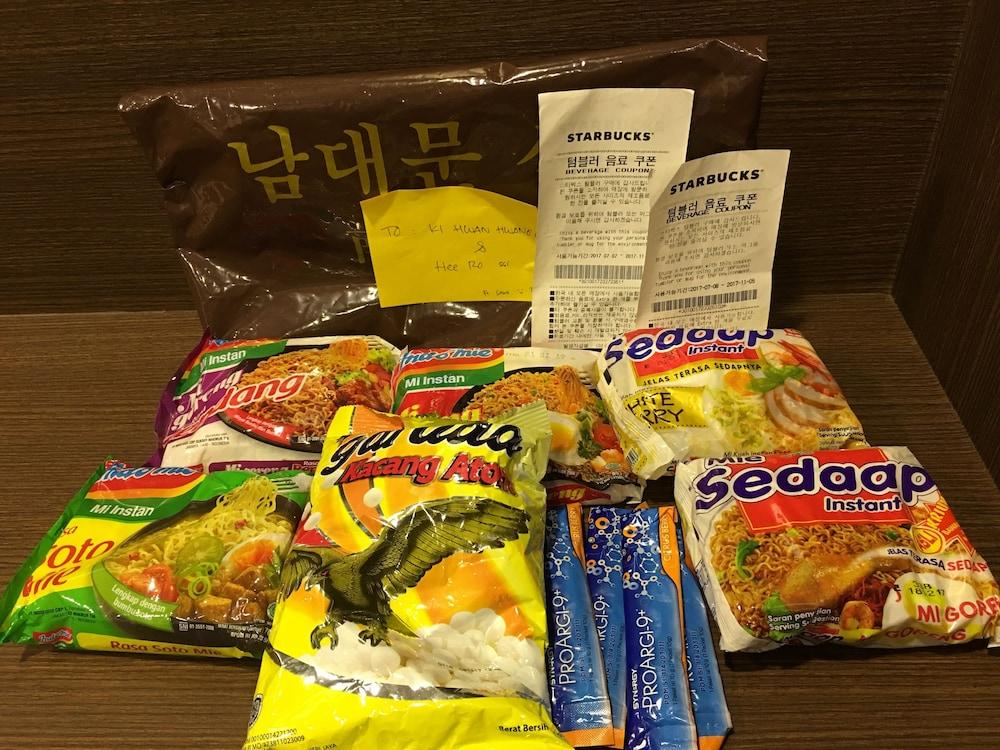 Philstay Myeongdong Station - Hostel