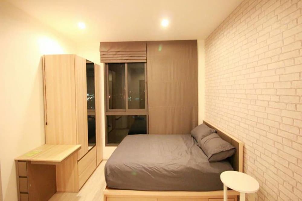 Ideo Mobi Eastgate Bangna By Winnie