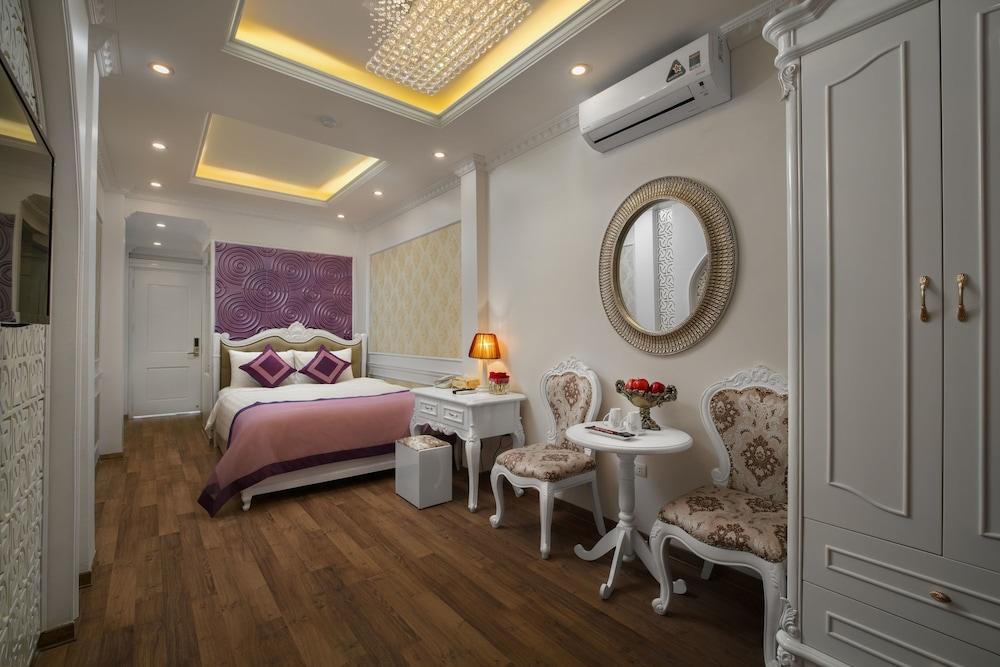 Viola Royal Hotel & Spa