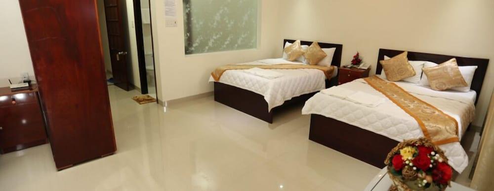 Queen Hotel Nha Trang