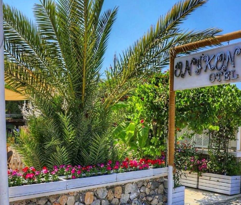 Onikon Hotel Turkbuku
