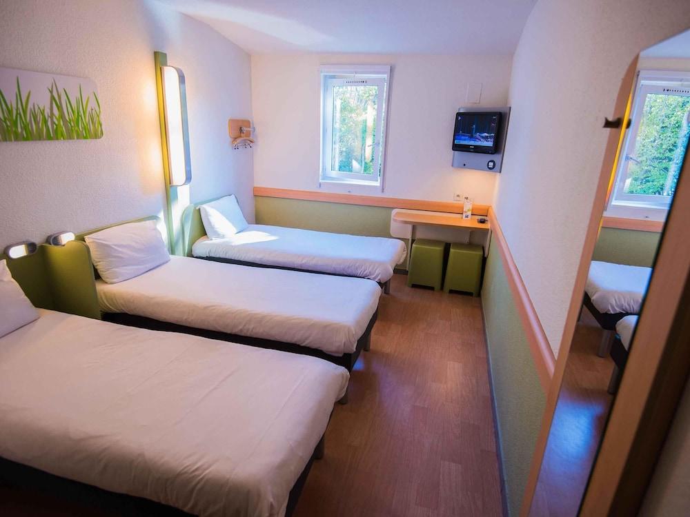 ibis budget Orange Centre