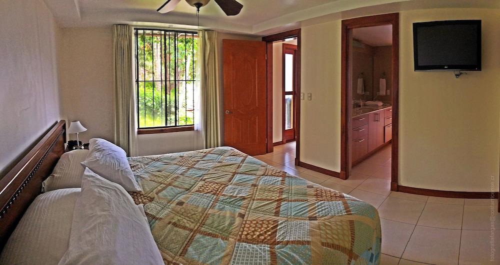 Casa Reflejos City View