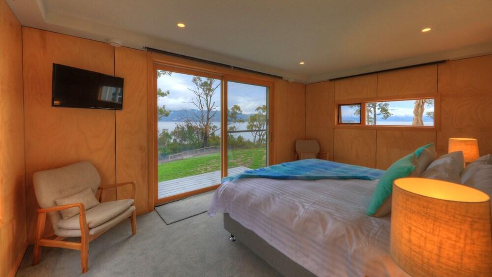 Esperance Landing - Essentially Tas