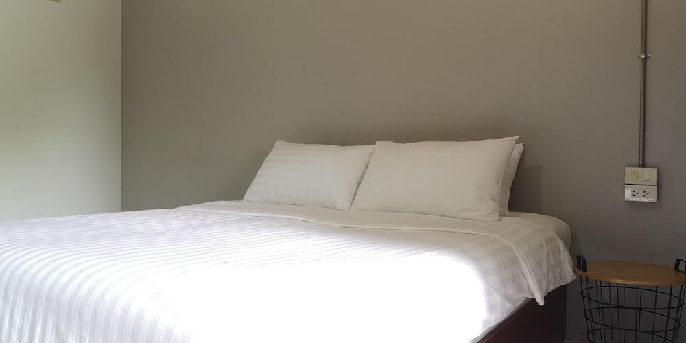 Siri Guesthouse at Suratthani