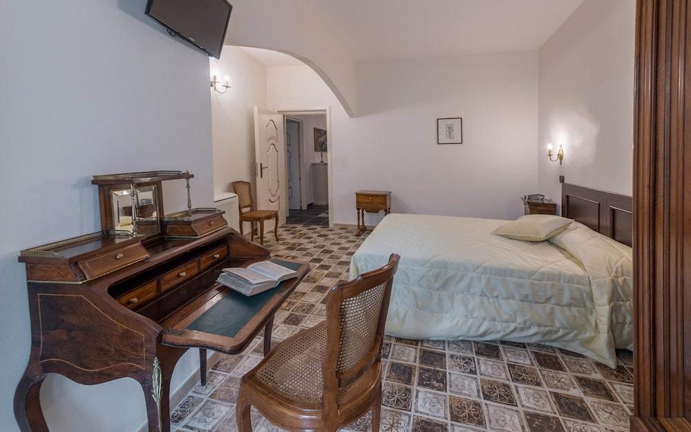 Palazzo Cestari Hotel