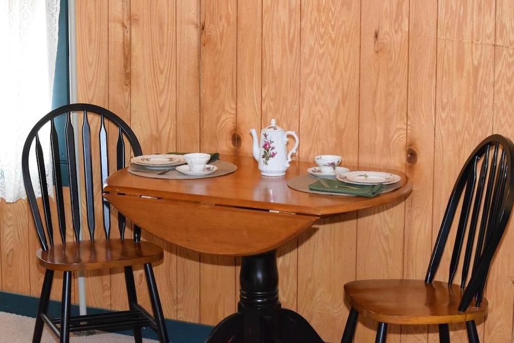 Beagle's Bed & Breakfast