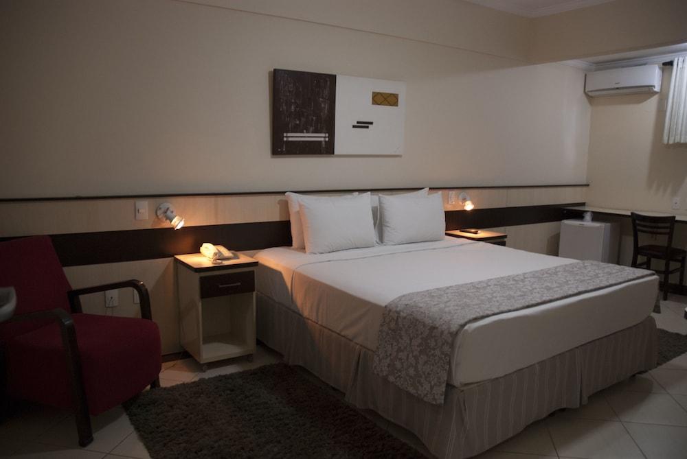 Hotel Cristal Rio Claro