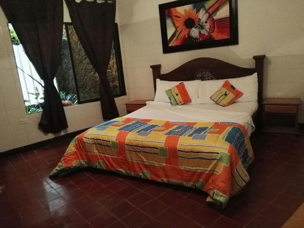 Hotel Restaurante Casa Antonio