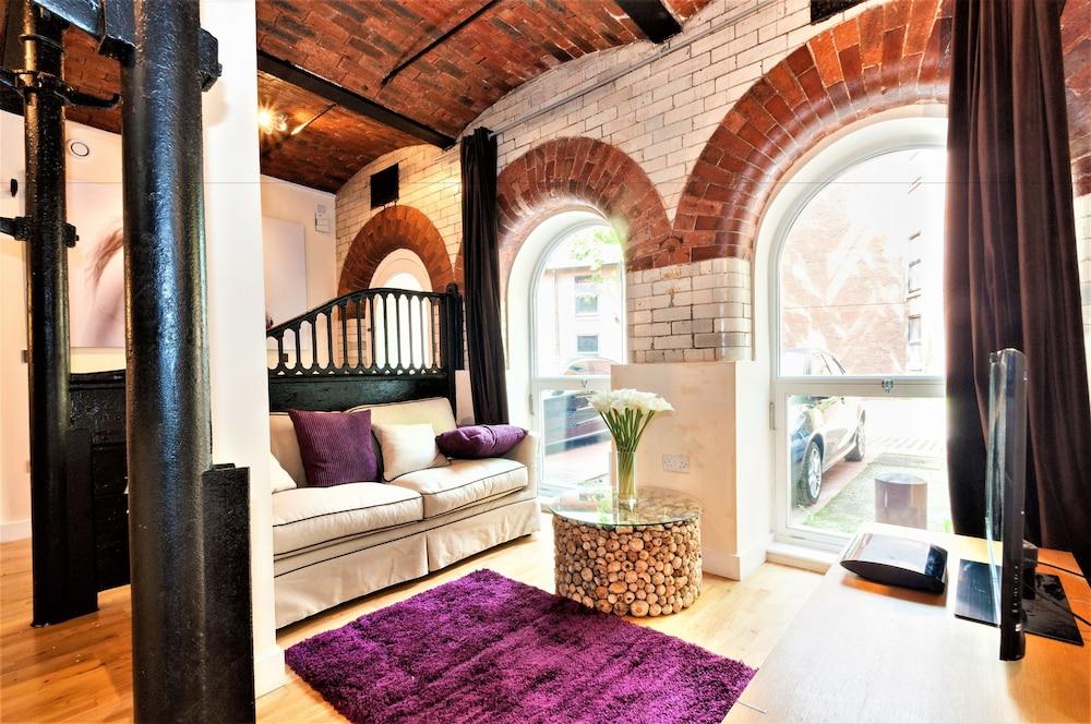 The Stables Apartment