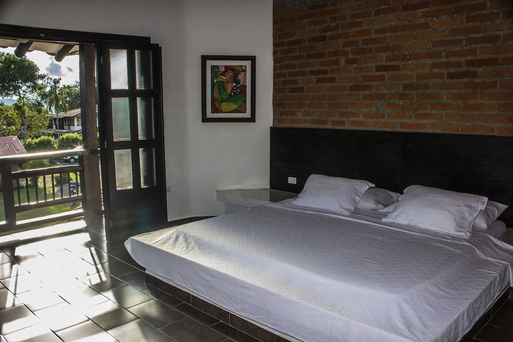 Finca Hotel Casanostra