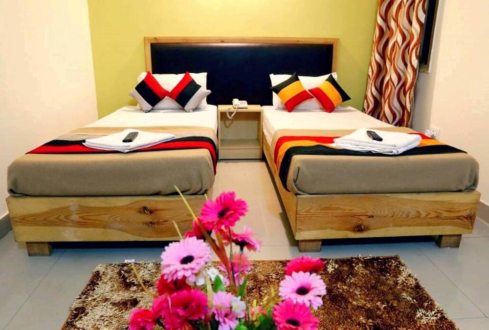 The Metro Star Hotel